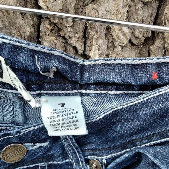 ⬇️ Price Drop!⬇️ZanaDi Skinny Jean in size 7 - Picture 4 of 7